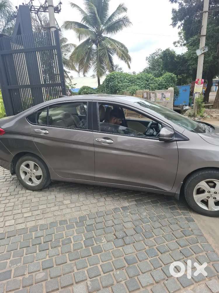 Honda City Vx (sunroof/push Start)