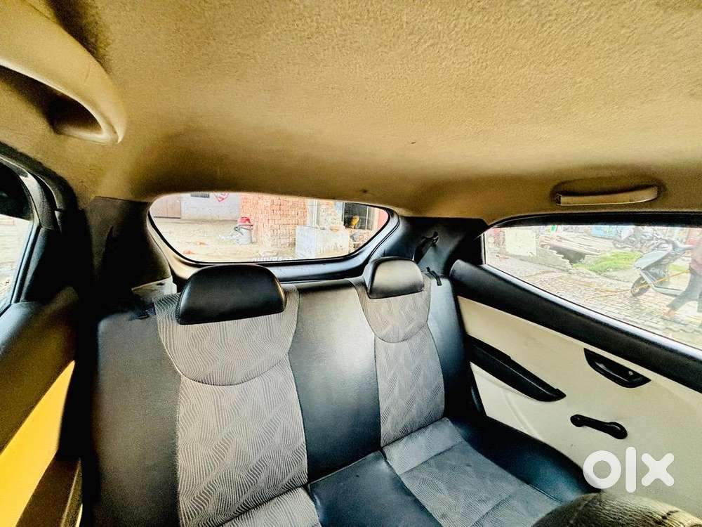 2014 Hyundai Petrol Manual Car