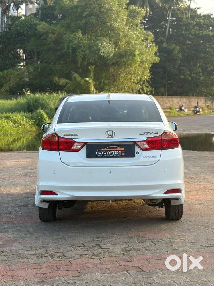 Honda City V Mt, 2016, Petrol