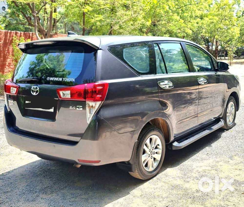 Toyota Innova Crysta