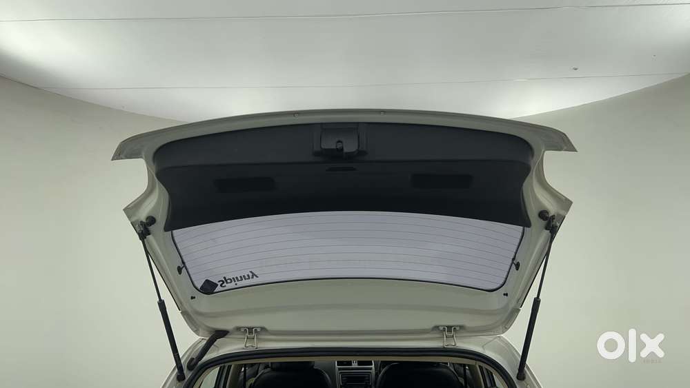 Volkswagen Polo 2009-2013 Petrol Highline 1.2l, 2015, Petrol