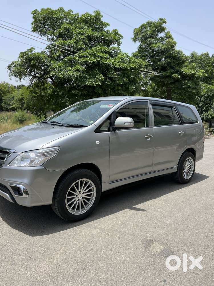 Toyota Innova 2.5 G (diesel) 7 Seater, 2016, Diesel