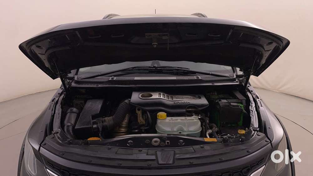 Tata Hexa Xta, 2017, Diesel