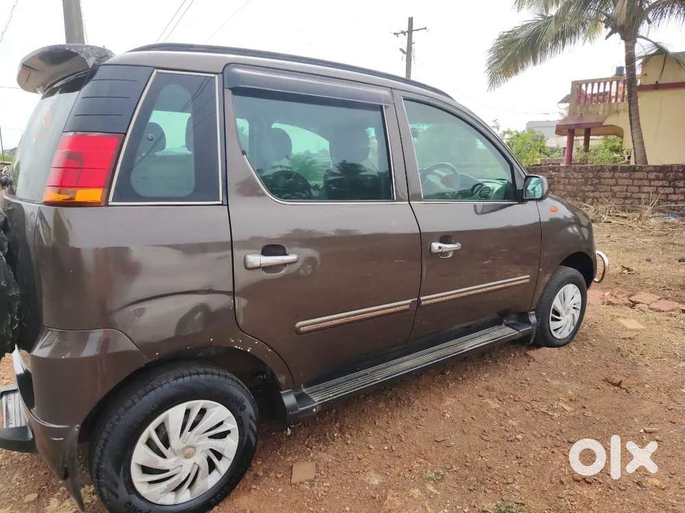 Mahindra Quanto 2012 Diesel 238000 Km Driven