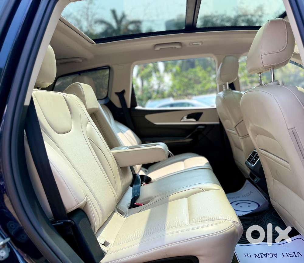 Mahindra Xuv700 2.2 Ax 7 Diesel At Luxury Pack Str, 2022, Diesel