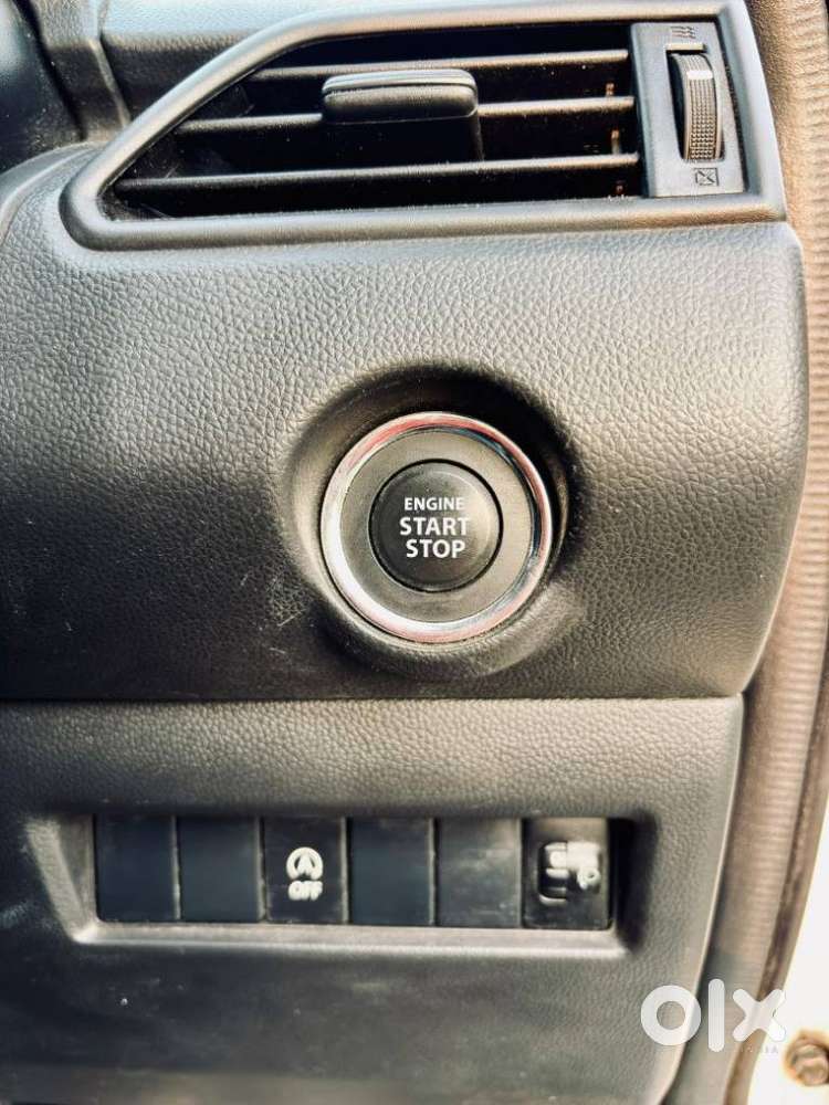 Maruti Suzuki Swift 2018 Zxi, 2022, Petrol