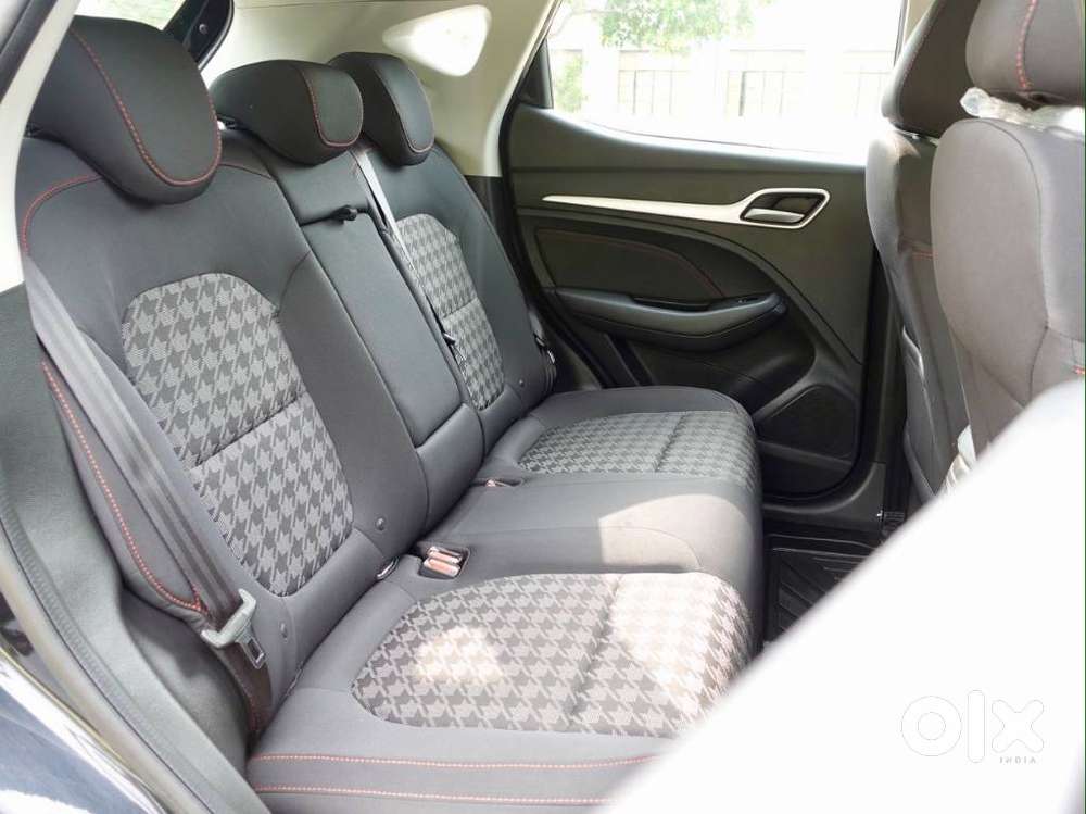 Mg Astor Smart Cvt Black Storm, 2023, Petrol