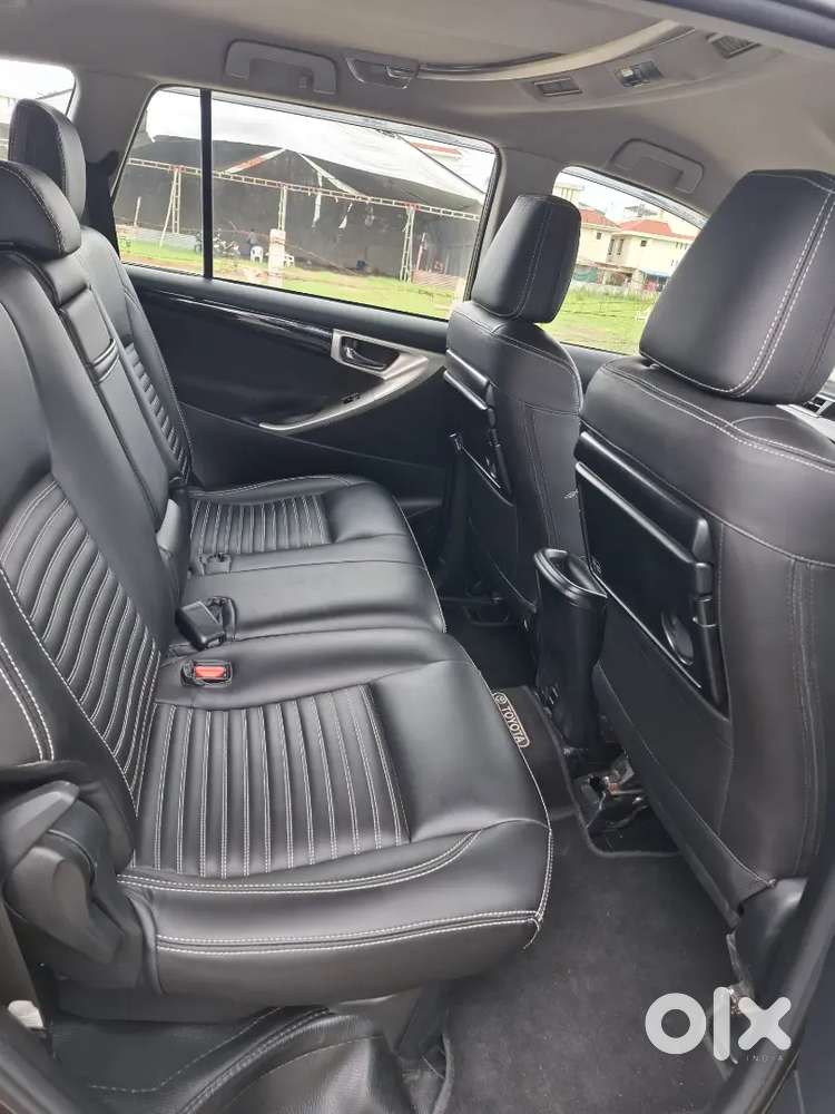 Toyota Innova Crysta 2018