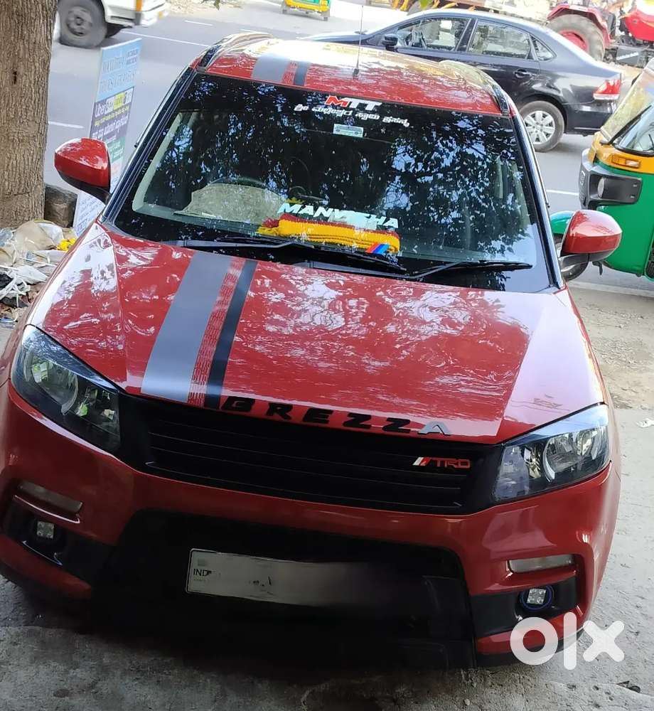 Maruti Suzuki Brezza 2017 Diesel 105000 Km Driven