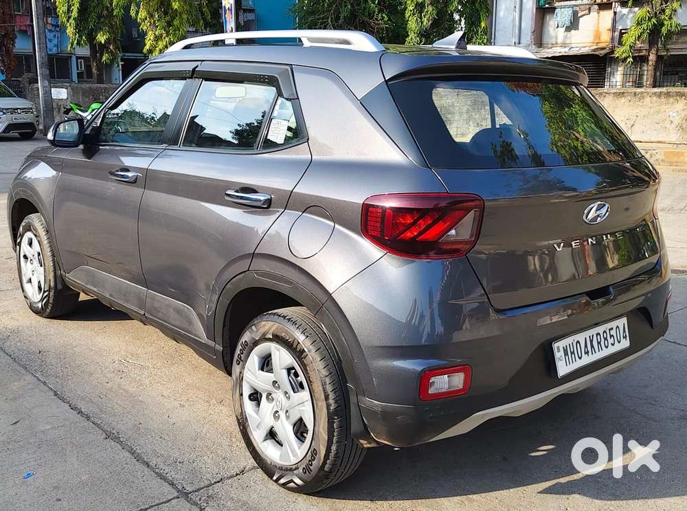 Hyundai Venue 1.2 S Plus, 2021, Petrol