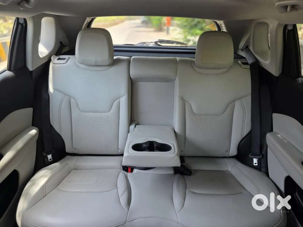 Jeep Compass Limited (o) 2.0 Diesel At, 2018, Diesel