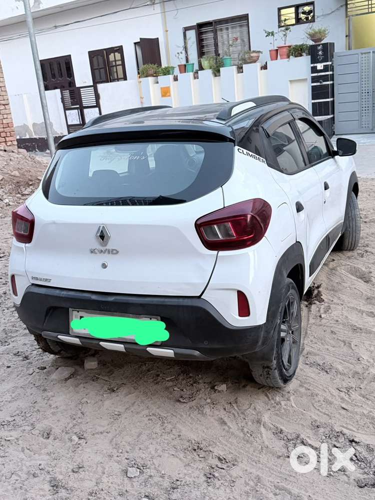 Renault Car Petrol 2023