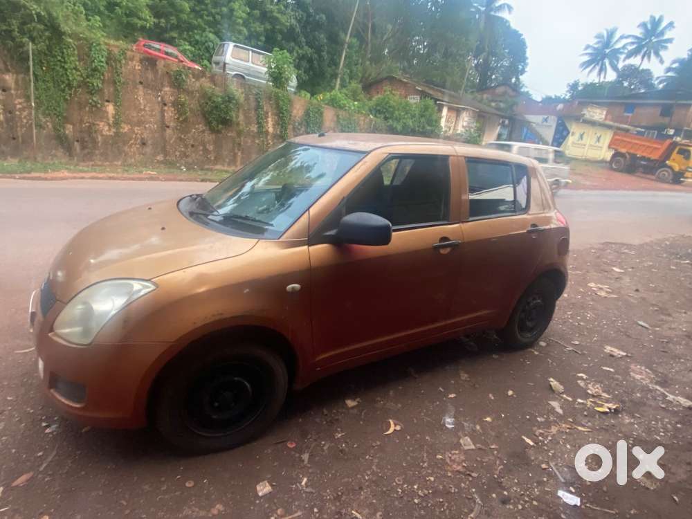 Maruti Swift Lxi 2011