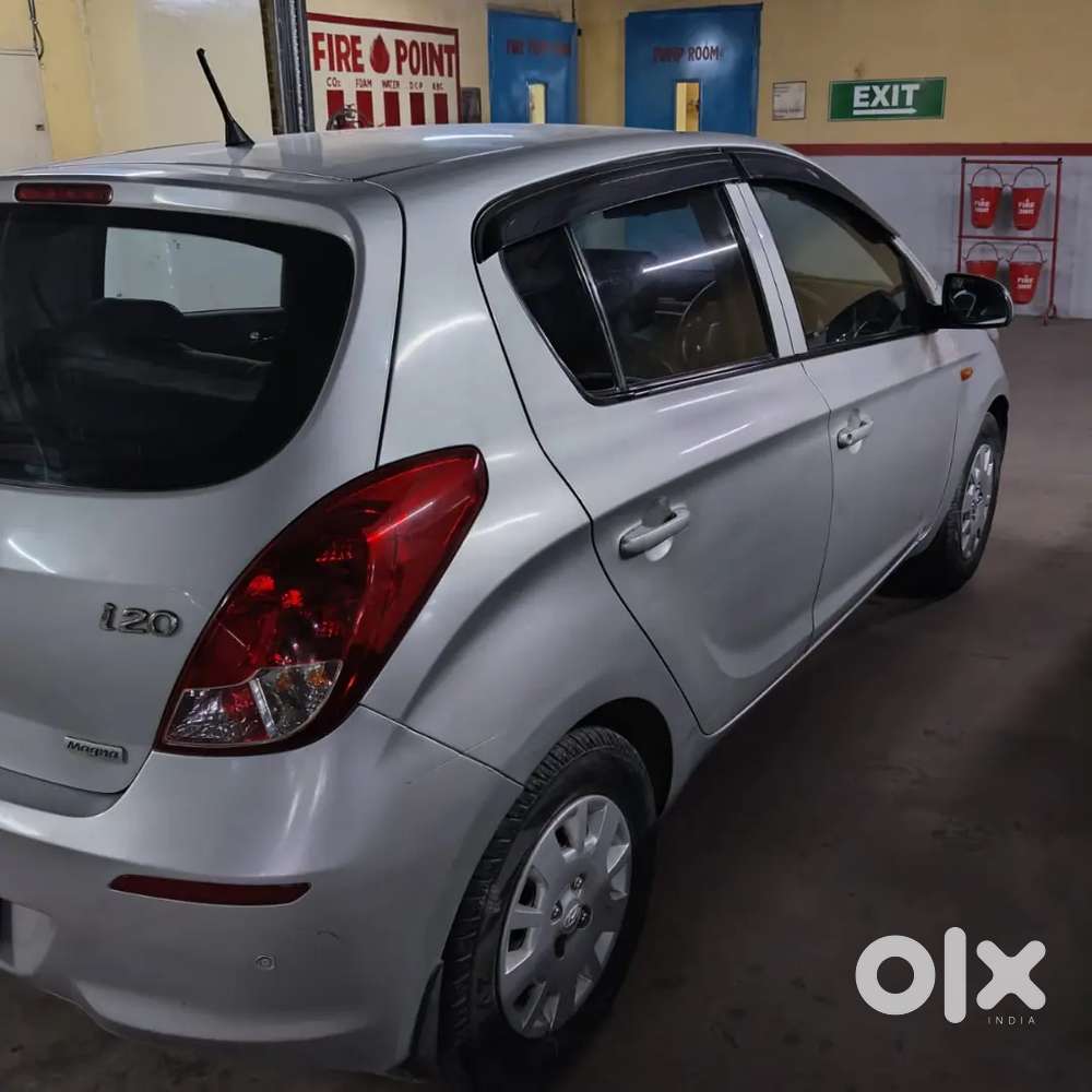 Hyundai I20 2013 Cng & Hybrids Well Maintained
