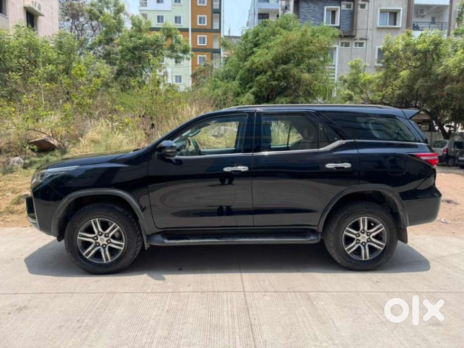 Toyota Fortuner [2021-ongoing] 2.8 2wd Diesel At, 2024, Diesel