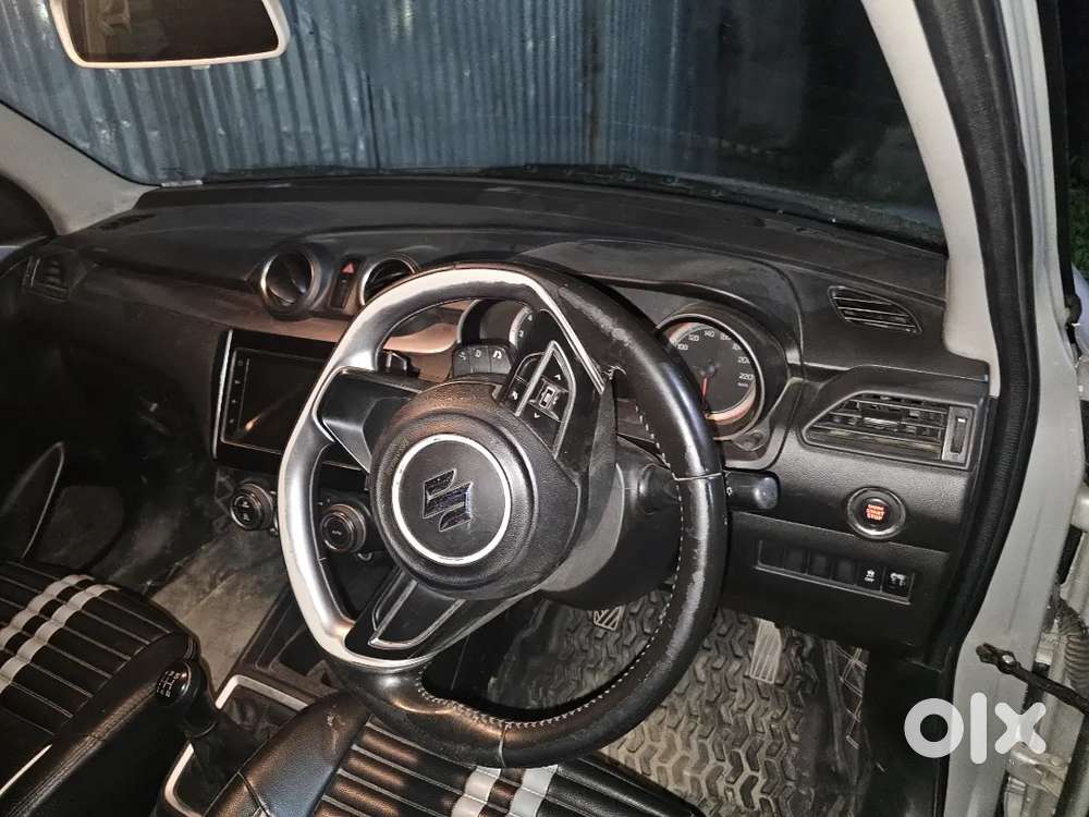 Maruti Suzuki Swift 2023 Zxi  Bank 430000