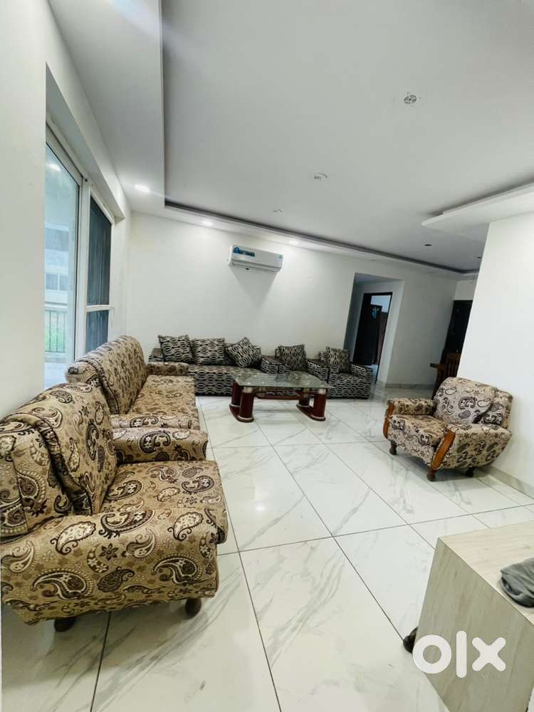 Newly builtup flat for rent