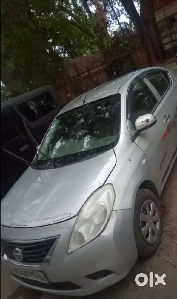Nissan Sunny 2012 Petrol Manual