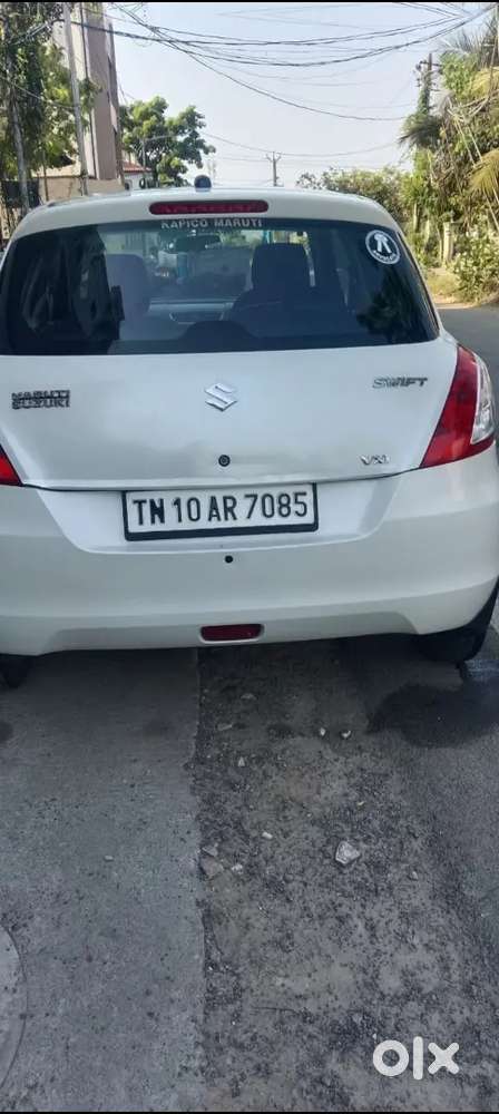 Maruti Suzuki Swift 2014 Petrol Manual