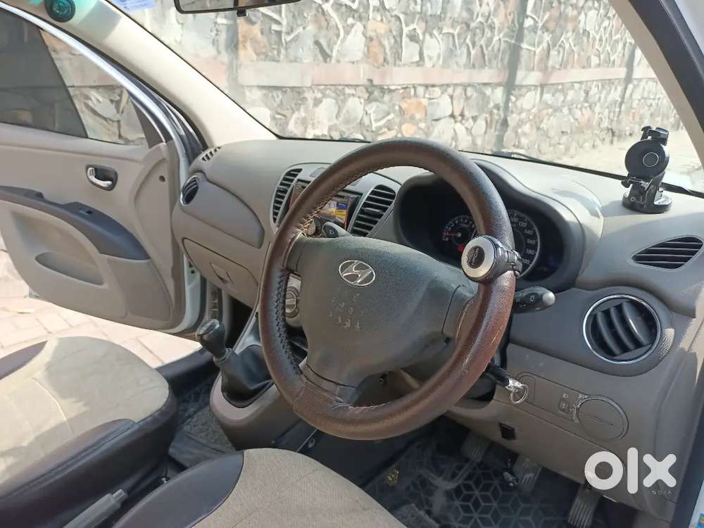 Hyundai I10 Best Car, High End Music System With Latest Accessories