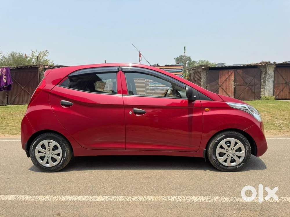 Hyundai 2017 Petrol Car