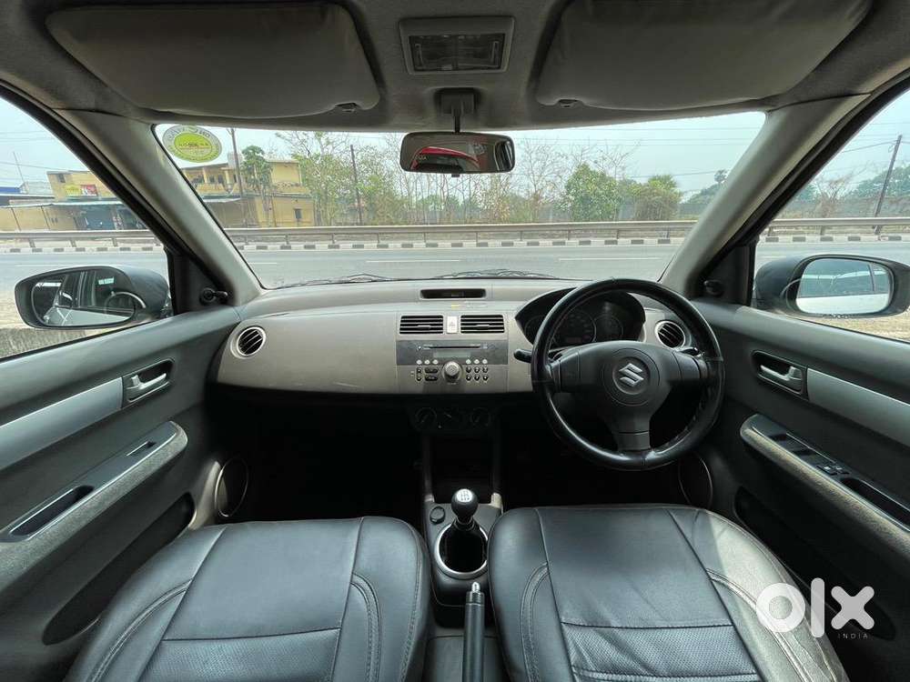 Maruti Suzuki Swift Dzire 2031 Petrol Well Maintained