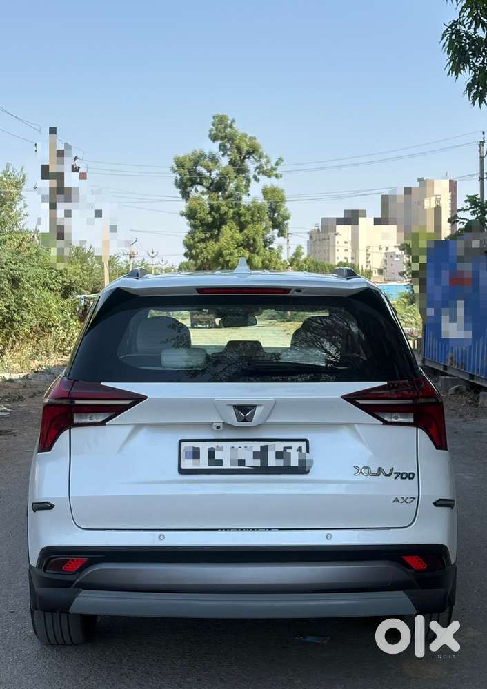 Mahindra Xuv700 2.2 Ax 7 Diesel At Luxury Pack Str Awd, 2023, Diesel