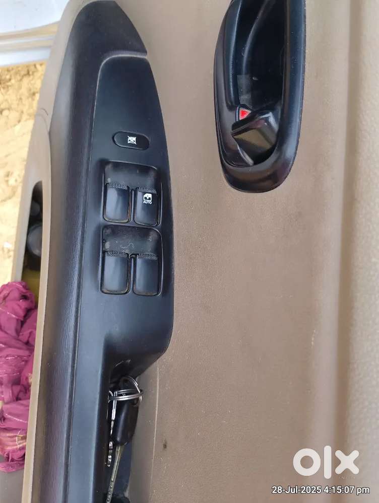 Hyundai I10 2014 Cng & Hybrids 110000 Km Driven