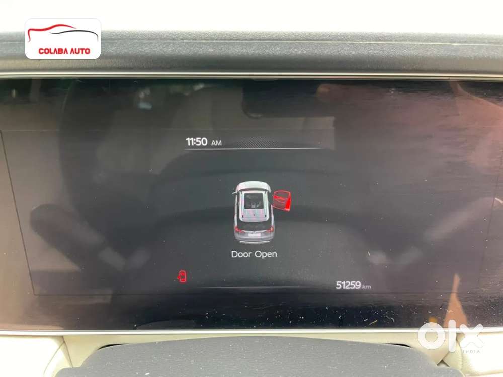 Mahindra Xuv700 Ax7 Luxury Pack Awd, 2021, Petrol