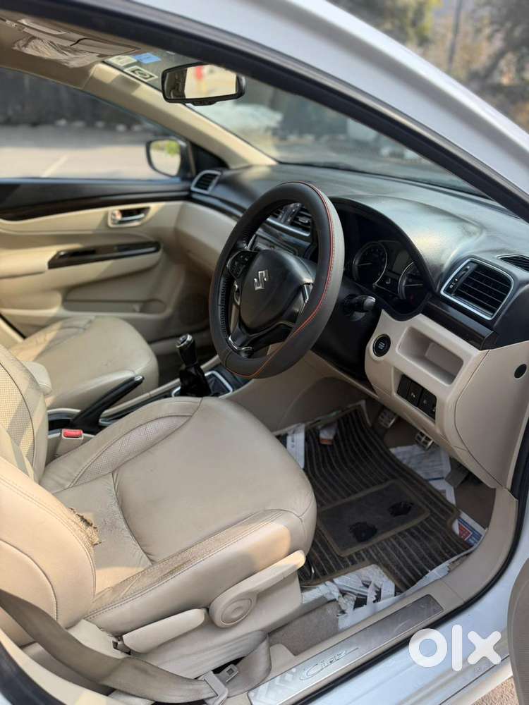 Maruti Suzuki Ciaz 1.3 Alpha Shvs Mt, 2017, Petrol