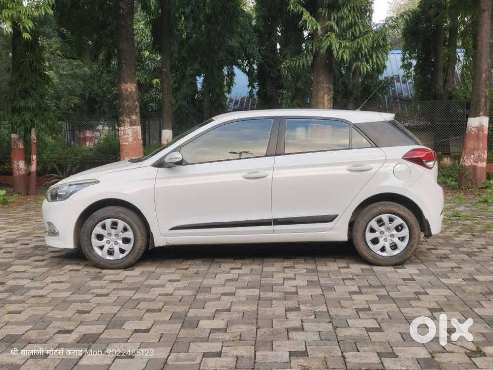 Hyundai I20 Sportz 1.2 Bs-iv, 2015, Petrol