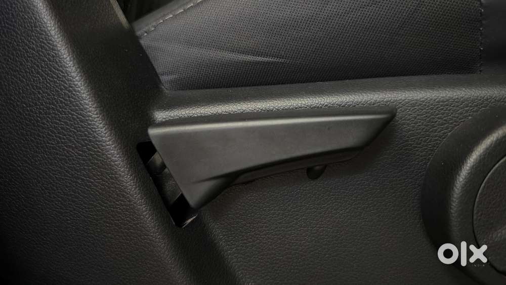 Mahindra Thar Lx 4-str Hard Top At, 2021, Petrol