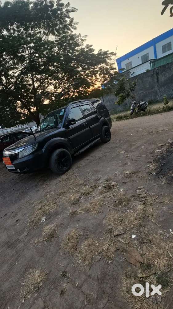 Tata Safari Storme 2013 Diesel 90000 Km Driven