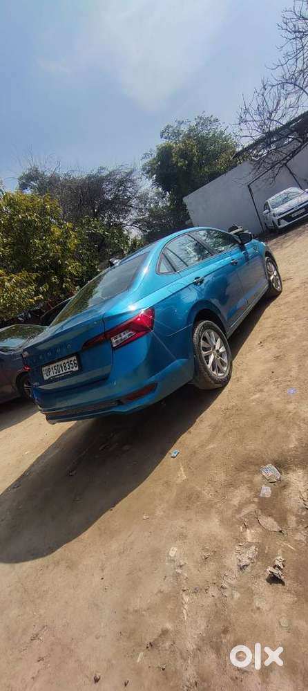 Skoda Slavia Style 1.0l Tsi At, 2022, Petrol