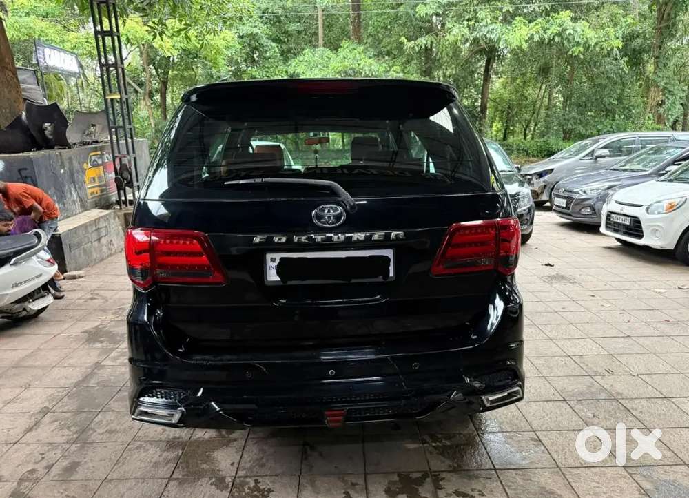 Toyota Fortuner Diesel At 4x2  2013