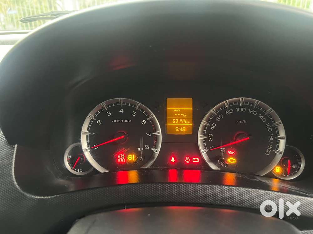Maruti Suzuki Swift Vxi + Manual, 2014, Petrol