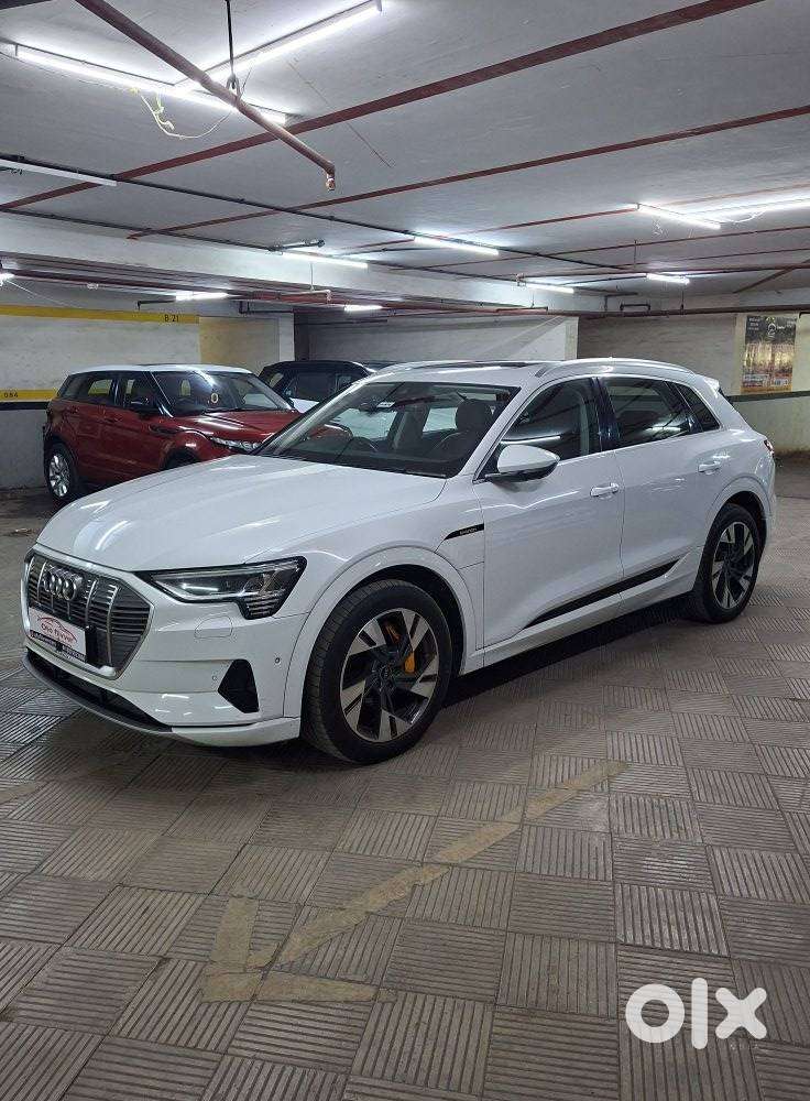 Audi E-tron 55, 2022, Electric