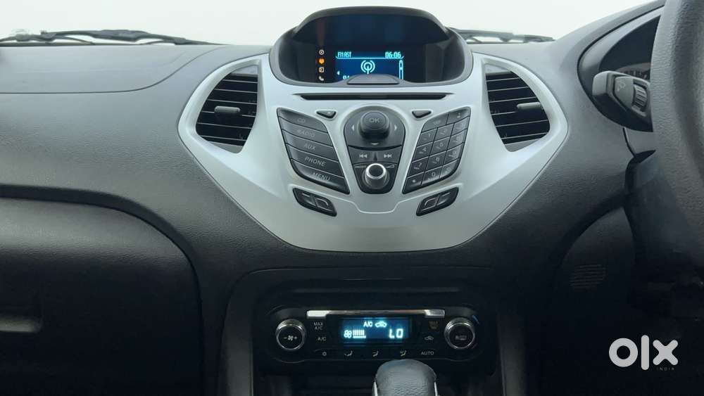 Ford Figo 1.5p Titanium At, 2015, Petrol