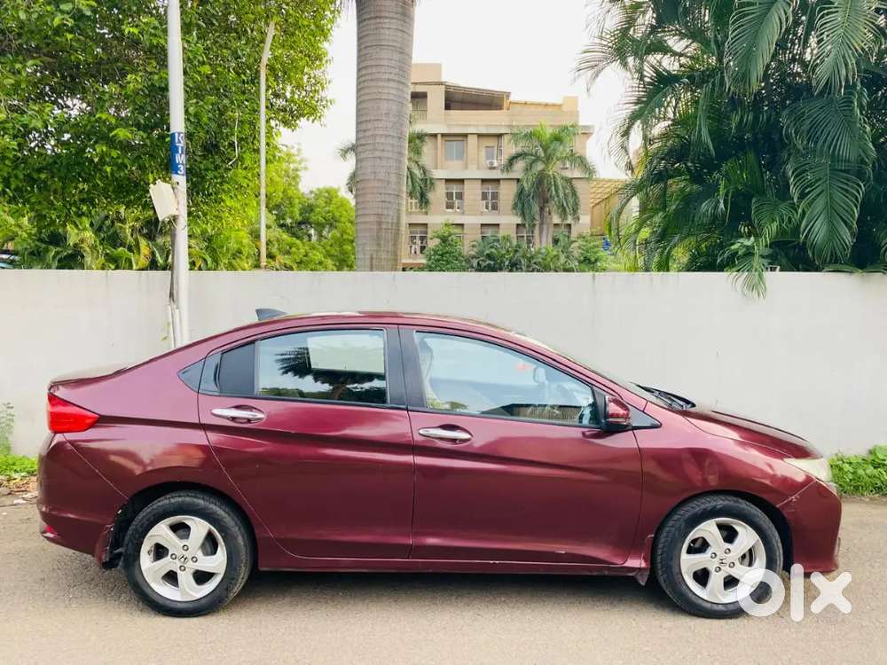 Honda City 1.5 V 2014