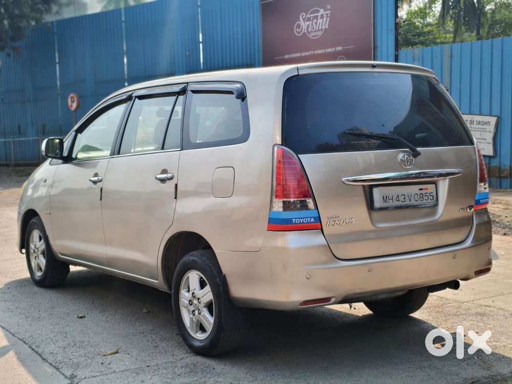 Toyota Innova 2004-2011 2.5 V Diesel 8-seater, 2007, Diesel