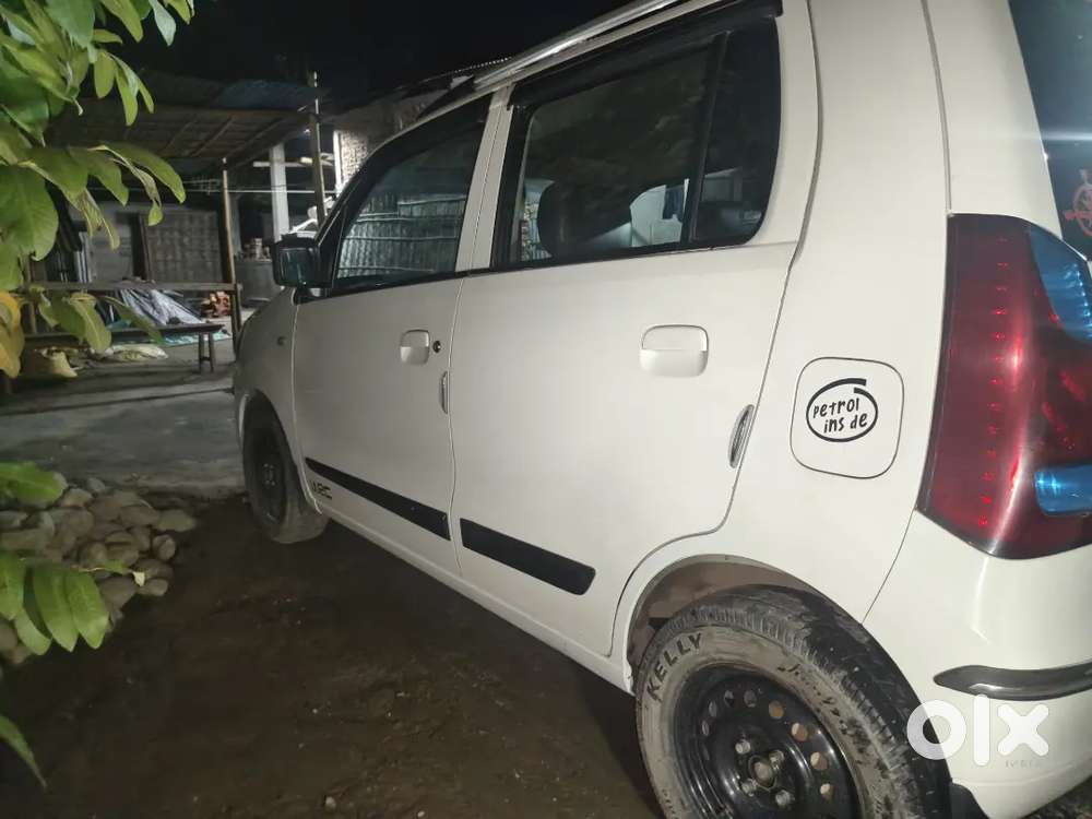 Maruti Suzuki Wagon R 2012 Petrol Well Maintained