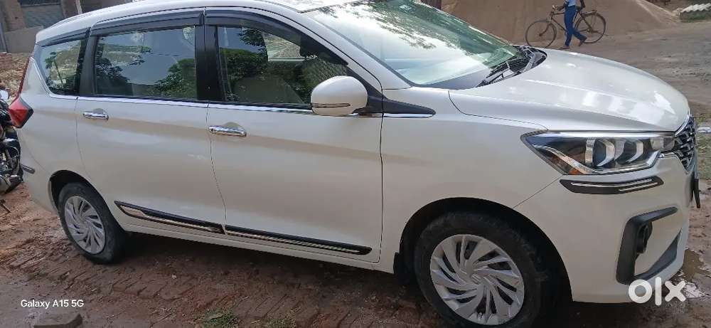 Maruti Suzuki Ertiga 2021.petrol+cng