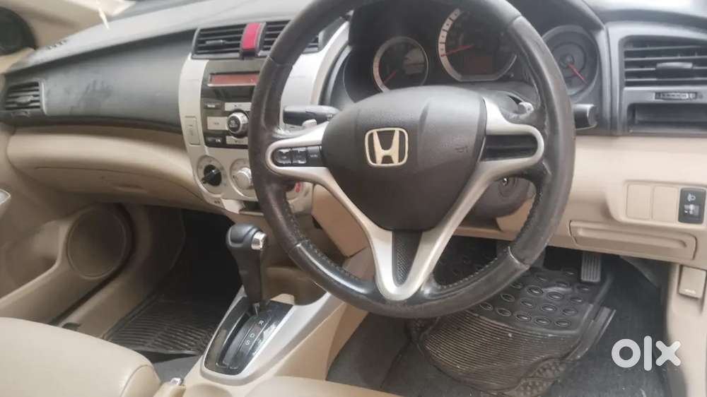 Honda Elevate Ev 2011 Petrol 100000 Km Driven