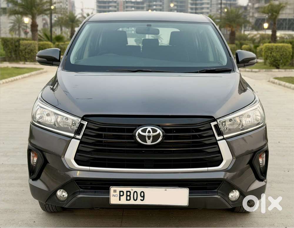 Toyota Innova Crysta 2.4 G Mt, 2021, Diesel