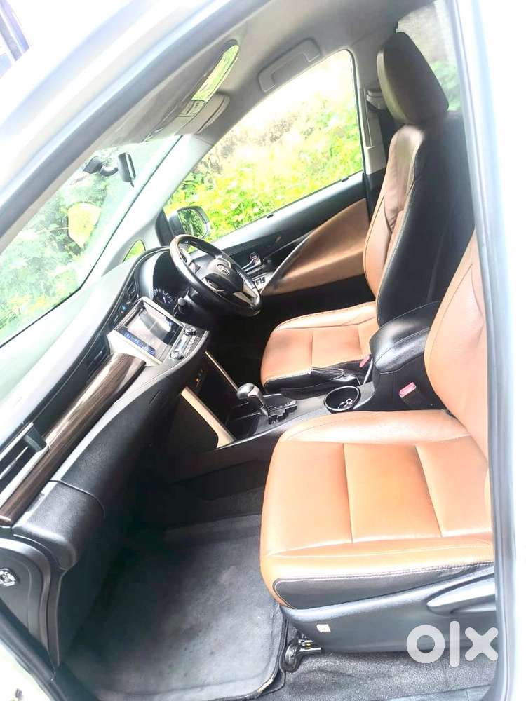 Excellent Condition, Complete Showroom Service History