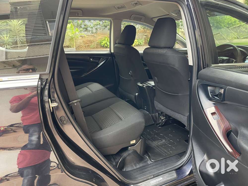 Toyota Innova Crysta [2020-ongoing] 2.4 Gx At 8 Str, 2022, Diesel