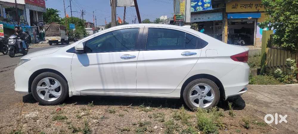 Honda City 2016 Petrol Well Maintained Used By Dr.