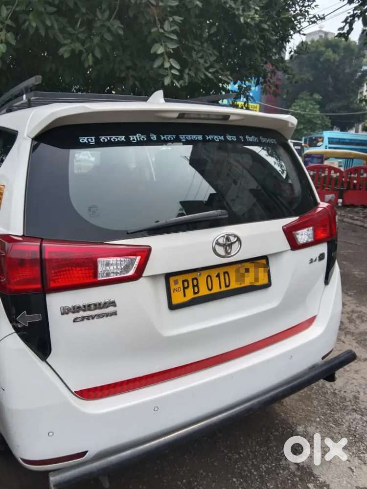Toyota Innova Crysta 2022