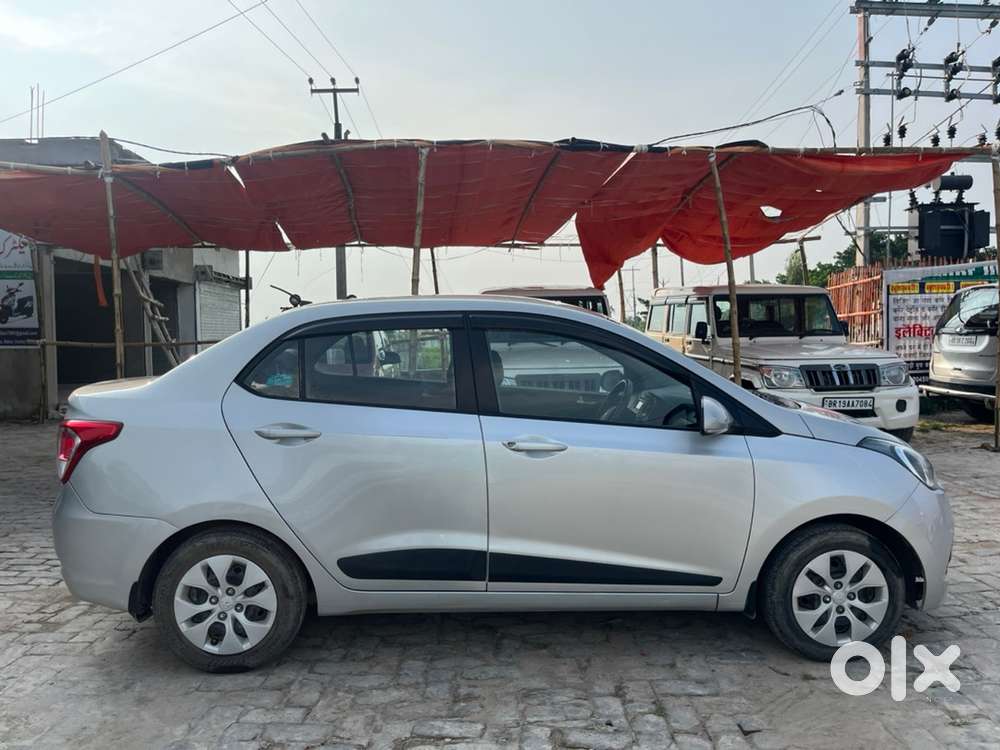 Hyundai Xcent Petrol 2015