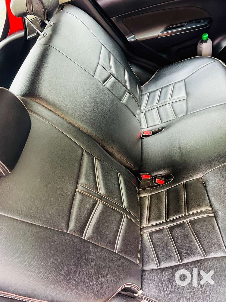Maruti Suzuki Swift 2017 Petrol 99000 Km Driven